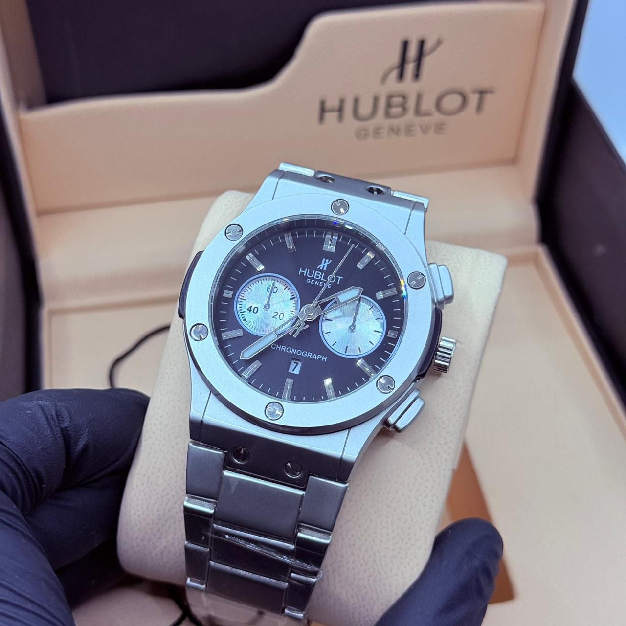 Hublot Circle Dail Gray Colour